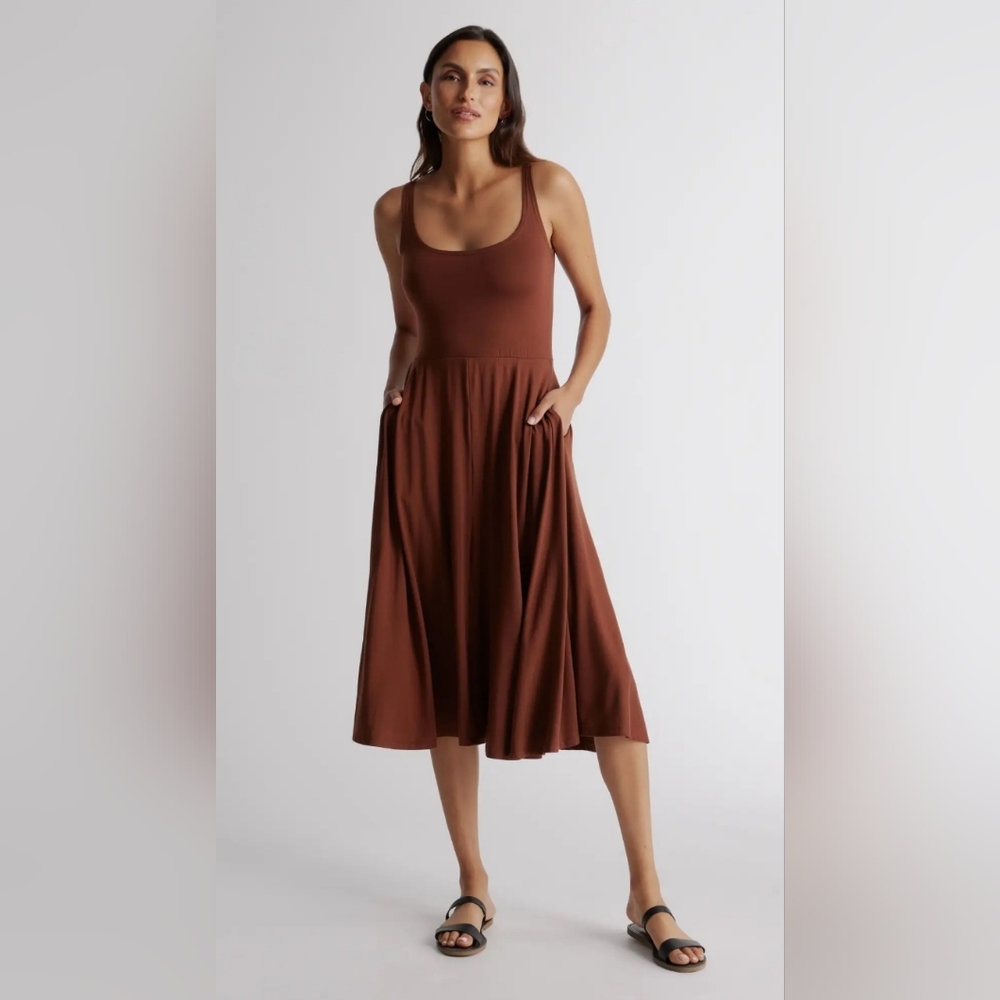 Quince fit and flare dress size L in brown